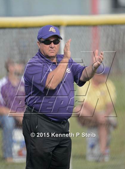 Thumbnail 3 in Ascension Catholic vs Ecole Classique (LHSSA 1A 1st Round Playoff) photogallery.