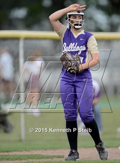 Thumbnail 1 in Ascension Catholic vs Ecole Classique (LHSSA 1A 1st Round Playoff) photogallery.