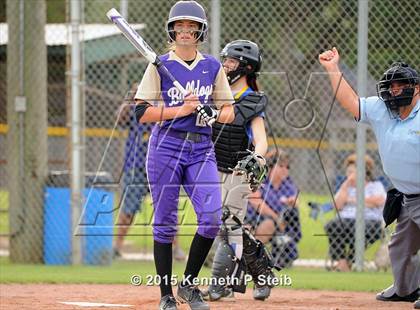 Thumbnail 3 in Ascension Catholic vs Ecole Classique (LHSSA 1A 1st Round Playoff) photogallery.