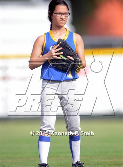 Thumbnail 2 in Ascension Catholic vs Ecole Classique (LHSSA 1A 1st Round Playoff) photogallery.