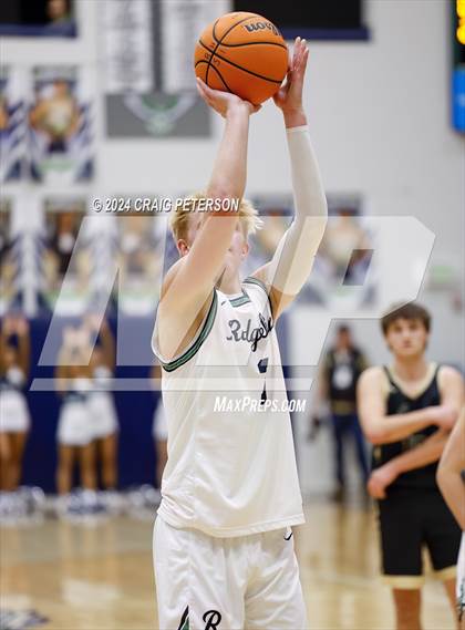 Thumbnail 2 in Logan @ Ridgeline photogallery.