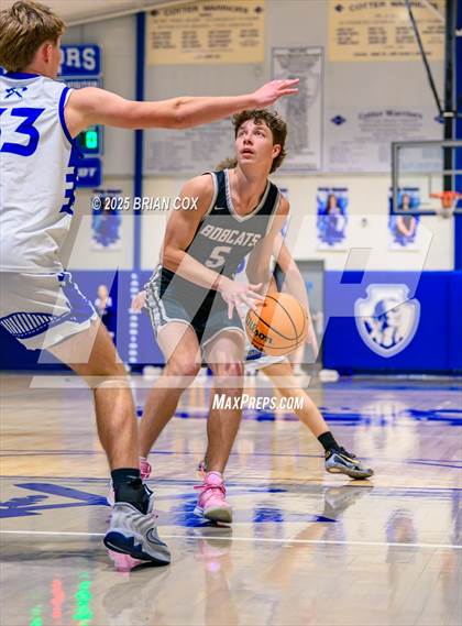 Thumbnail 2 in Marshall @ Cotter photogallery.