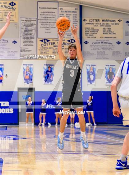 Thumbnail 2 in Marshall @ Cotter photogallery.