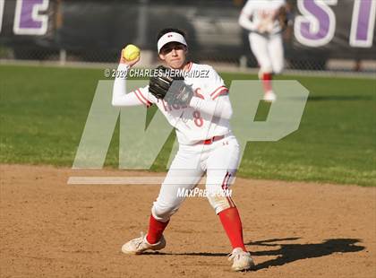 Thumbnail 2 in Belton vs. Friendswood (NFCA Texas High School Leadoff Classic) photogallery.