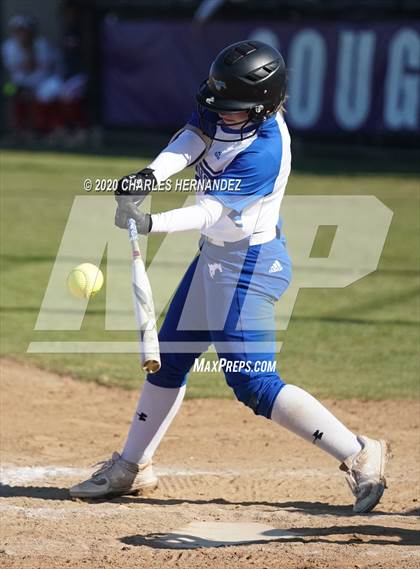 Thumbnail 1 in Belton vs. Friendswood (NFCA Texas High School Leadoff Classic) photogallery.