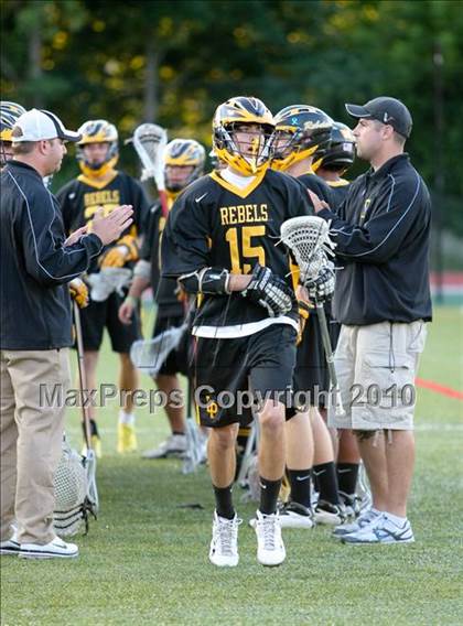Thumbnail 2 in Warwick vs. Lakeland-Panas (NYSPHSAA Class A Quarterfinal) photogallery.