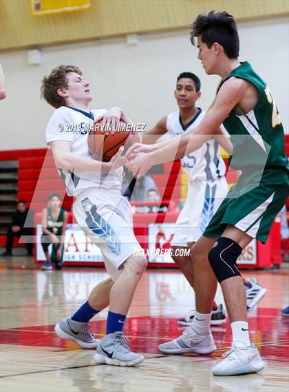 Thumbnail 2 in  Moorpark vs Saugus photogallery.