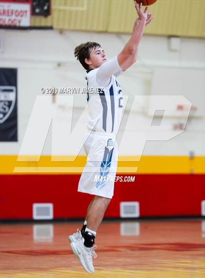Thumbnail 2 in  Moorpark vs Saugus photogallery.