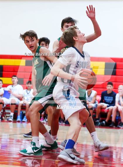 Thumbnail 3 in  Moorpark vs Saugus photogallery.