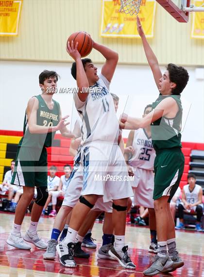 Thumbnail 1 in  Moorpark vs Saugus photogallery.