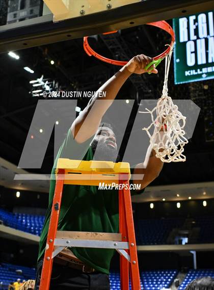Thumbnail 1 in Fort Bend Marshall vs. Ellison (UIL Basketball 5A Region III Final) photogallery.