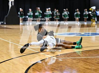 Thumbnail 2 in Fort Bend Marshall vs. Ellison (UIL Basketball 5A Region III Final) photogallery.