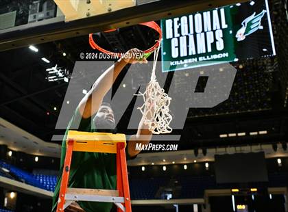 Thumbnail 2 in Fort Bend Marshall vs. Ellison (UIL Basketball 5A Region III Final) photogallery.