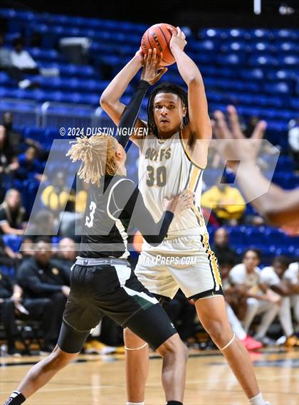 Thumbnail 3 in Fort Bend Marshall vs. Ellison (UIL Basketball 5A Region III Final) photogallery.