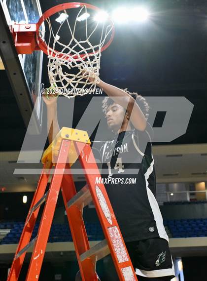 Thumbnail 2 in Fort Bend Marshall vs. Ellison (UIL Basketball 5A Region III Final) photogallery.