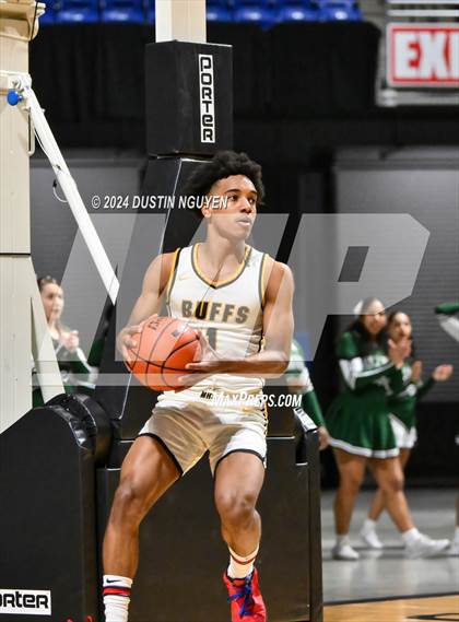 Thumbnail 3 in Fort Bend Marshall vs. Ellison (UIL Basketball 5A Region III Final) photogallery.