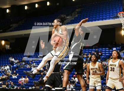 Thumbnail 2 in Fort Bend Marshall vs. Ellison (UIL Basketball 5A Region III Final) photogallery.