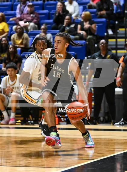 Thumbnail 3 in Fort Bend Marshall vs. Ellison (UIL Basketball 5A Region III Final) photogallery.