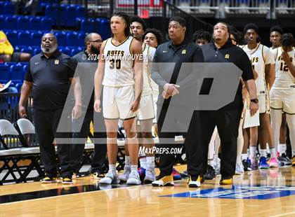 Thumbnail 2 in Fort Bend Marshall vs. Ellison (UIL Basketball 5A Region III Final) photogallery.