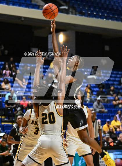 Thumbnail 3 in Fort Bend Marshall vs. Ellison (UIL Basketball 5A Region III Final) photogallery.