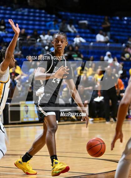Thumbnail 2 in Fort Bend Marshall vs. Ellison (UIL Basketball 5A Region III Final) photogallery.