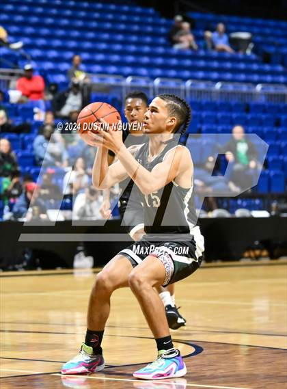 Thumbnail 1 in Fort Bend Marshall vs. Ellison (UIL Basketball 5A Region III Final) photogallery.