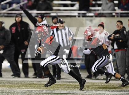 Thumbnail 1 in Shelby vs. Steubenville (OHSAA Division IV Semifinal) photogallery.