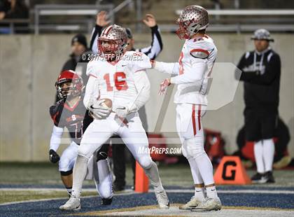 Thumbnail 3 in Shelby vs. Steubenville (OHSAA Division IV Semifinal) photogallery.