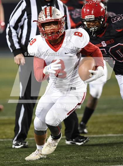 Thumbnail 2 in Shelby vs. Steubenville (OHSAA Division IV Semifinal) photogallery.