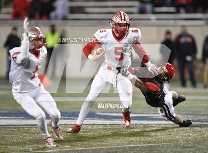 Thumbnail 2 in Shelby vs. Steubenville (OHSAA Division IV Semifinal) photogallery.