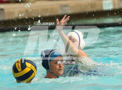 Thumbnail 2 in Carlmont vs Presentation (Amanda Mac Invitational) photogallery.