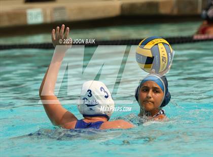Thumbnail 2 in Carlmont vs Presentation (Amanda Mac Invitational) photogallery.