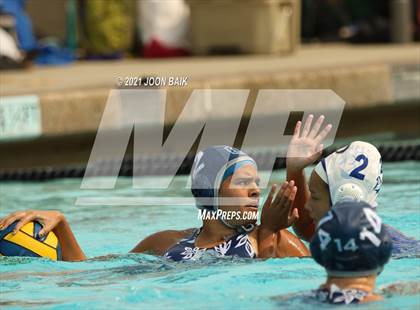 Thumbnail 2 in Carlmont vs Presentation (Amanda Mac Invitational) photogallery.
