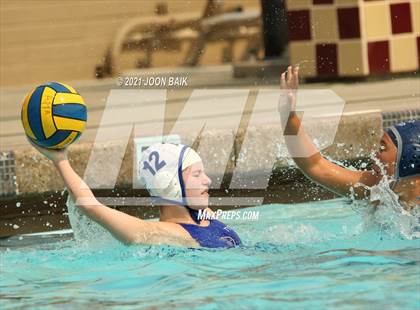 Thumbnail 1 in Carlmont vs Presentation (Amanda Mac Invitational) photogallery.