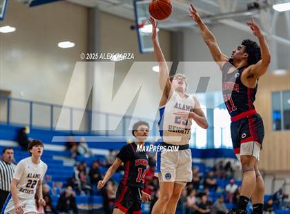 Thumbnail 3 in Wagner @ Alamo Heights photogallery.