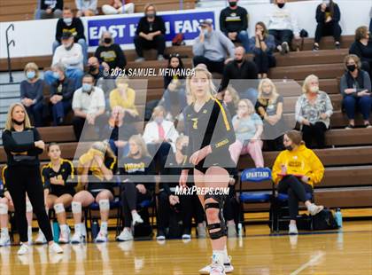 Thumbnail 1 in Fremont vs. Lincoln East photogallery.