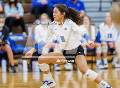 Thumbnail 1 in Fremont vs. Lincoln East photogallery.
