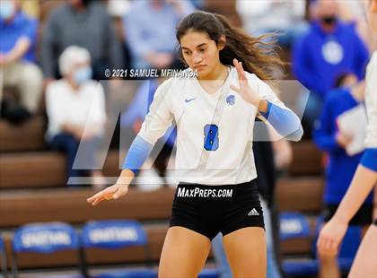 Thumbnail 1 in Fremont vs. Lincoln East photogallery.