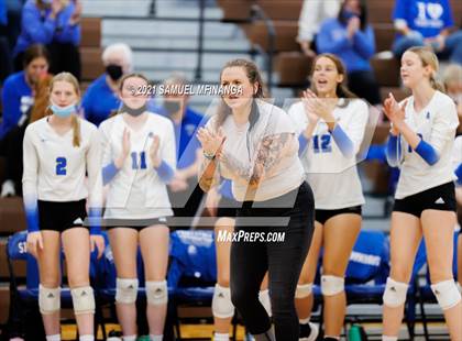 Thumbnail 2 in Fremont vs. Lincoln East photogallery.