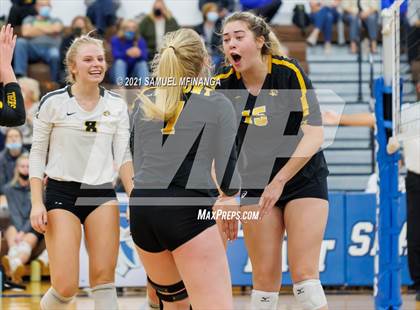 Thumbnail 3 in Fremont vs. Lincoln East photogallery.