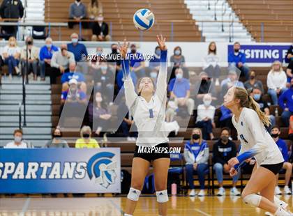 Thumbnail 1 in Fremont vs. Lincoln East photogallery.