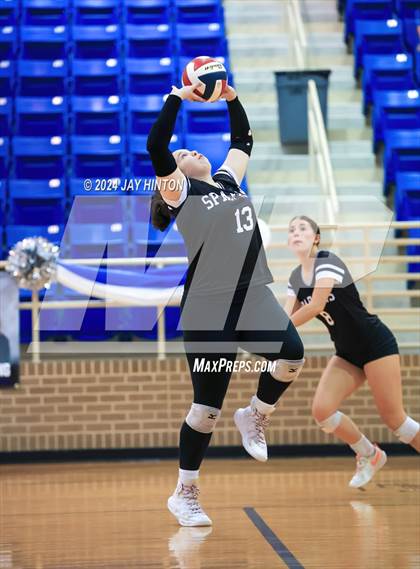 Thumbnail 3 in DasCHE @ Nolan Catholic photogallery.