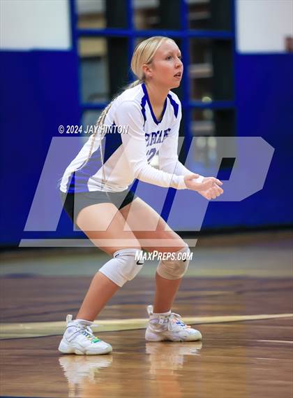 Thumbnail 2 in DasCHE @ Nolan Catholic photogallery.