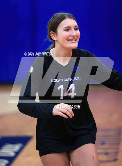 Thumbnail 1 in DasCHE @ Nolan Catholic photogallery.