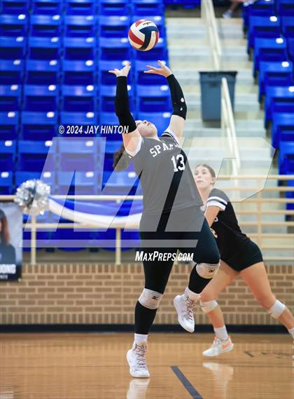 Thumbnail 1 in DasCHE @ Nolan Catholic photogallery.