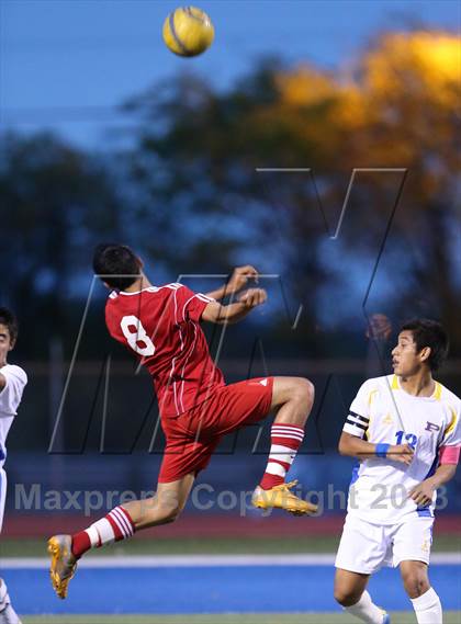 Thumbnail 3 in Del Valle vs. Pflugerville photogallery.
