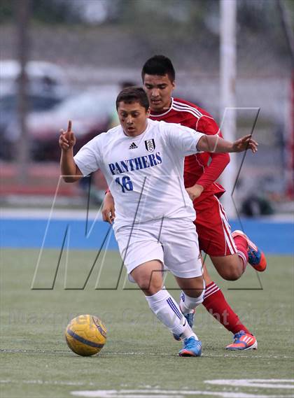 Thumbnail 3 in Del Valle vs. Pflugerville photogallery.