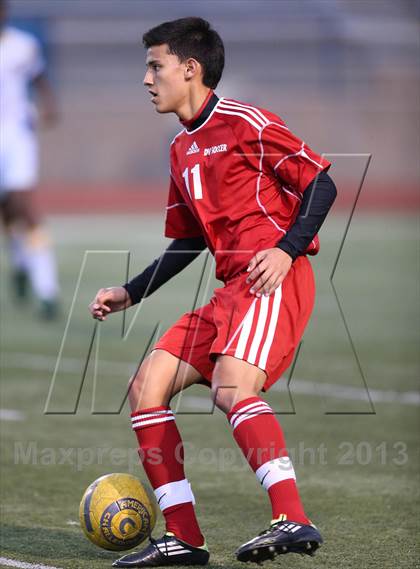 Thumbnail 1 in Del Valle vs. Pflugerville photogallery.
