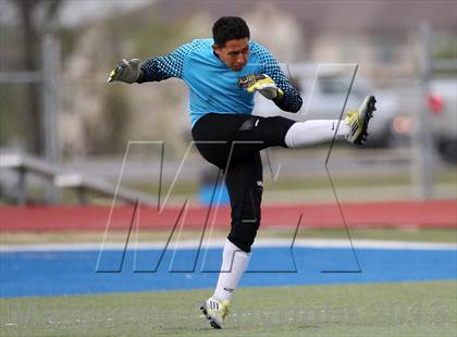 Thumbnail 1 in Del Valle vs. Pflugerville photogallery.