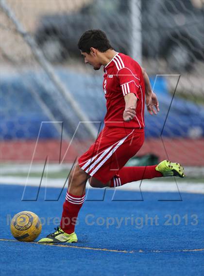Thumbnail 3 in Del Valle vs. Pflugerville photogallery.